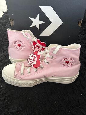 CONVERSE Chuck Taylor all star lift hi top pink hearts shoes sneakers sz 9 new